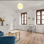 - Proche Gare Apartmán *